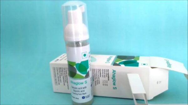 Ahaglow S Foaming Face Wash - Image 2